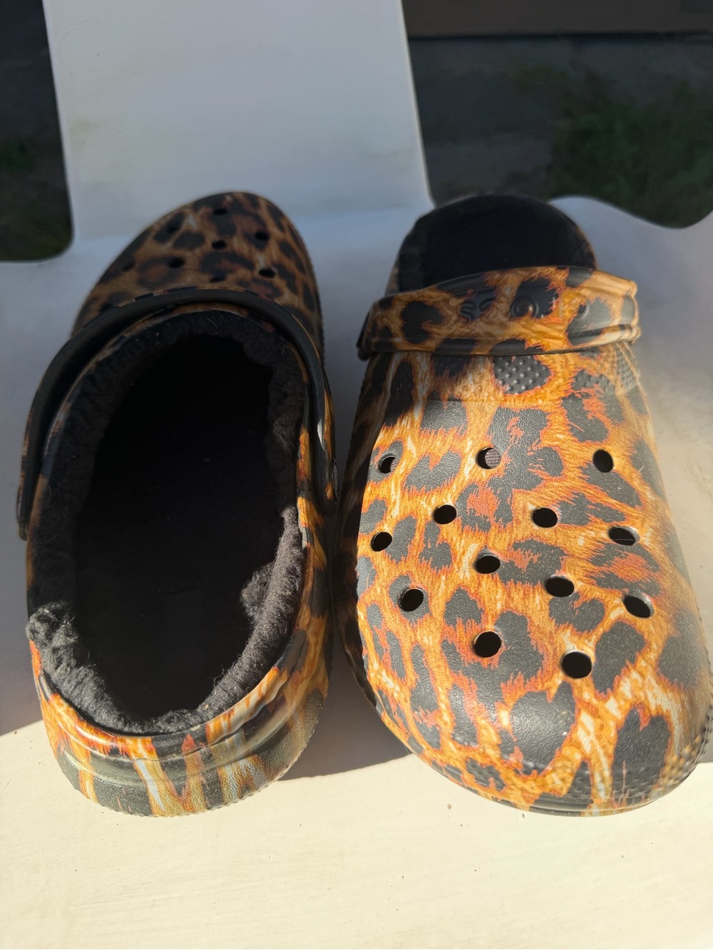 Brand New - Leopard Print Croc Clogs with Cozy Lining W8